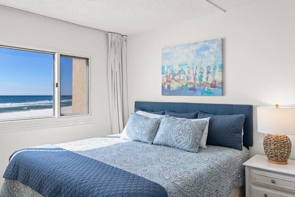Bedroom, Sea view