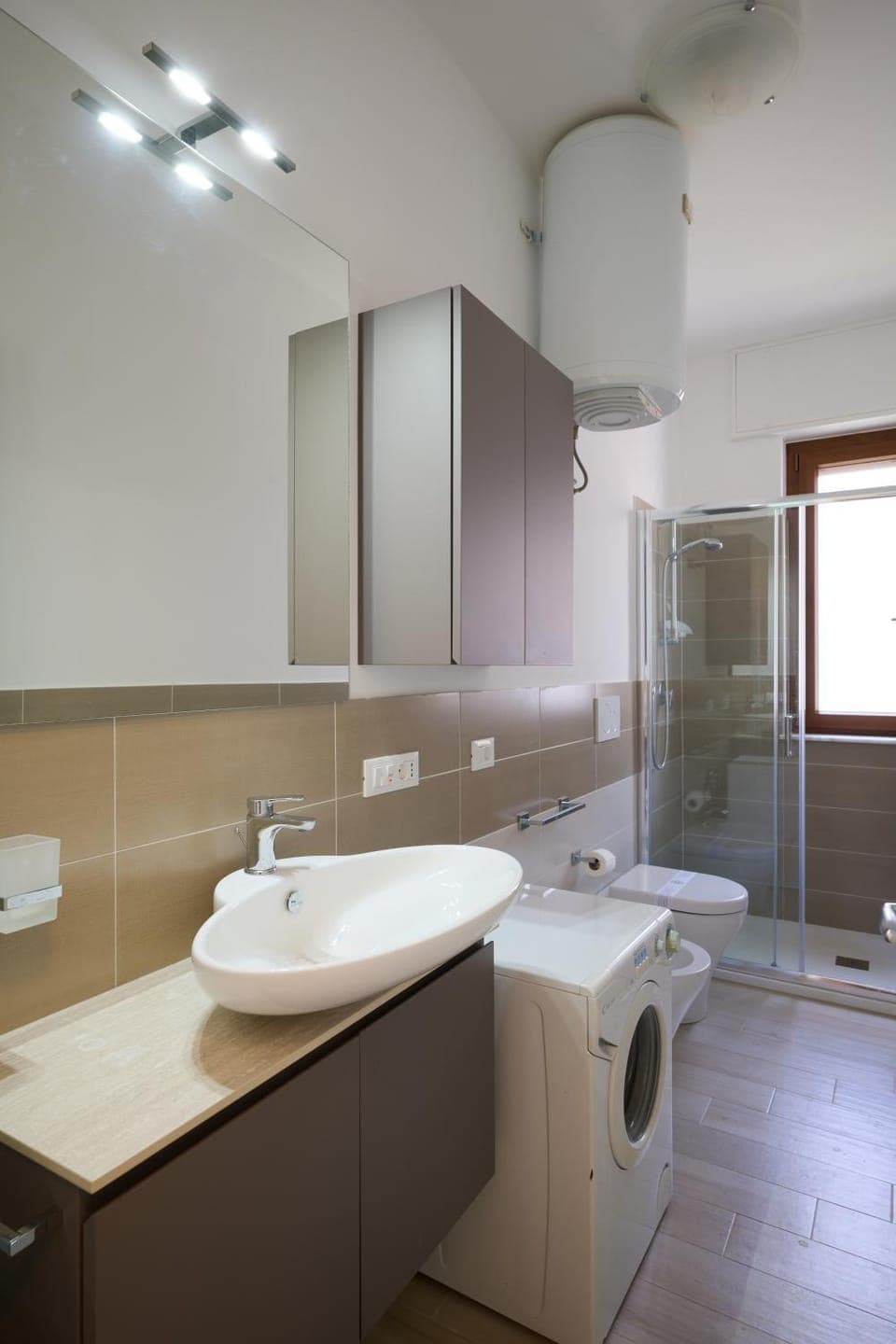 Shower, Toilet, Bathroom, washing machine