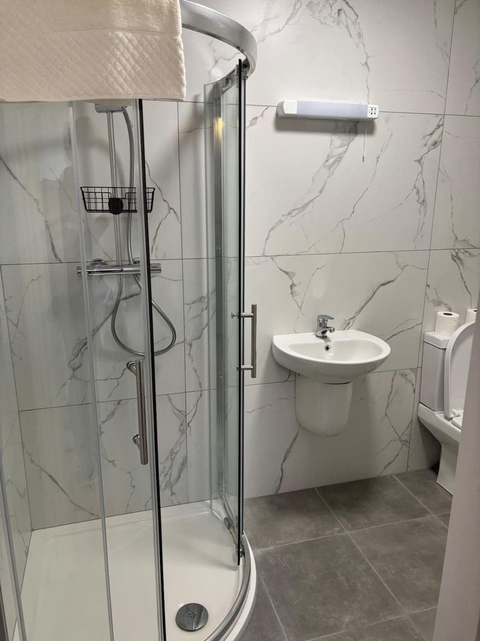 Shower, Toilet, Bathroom