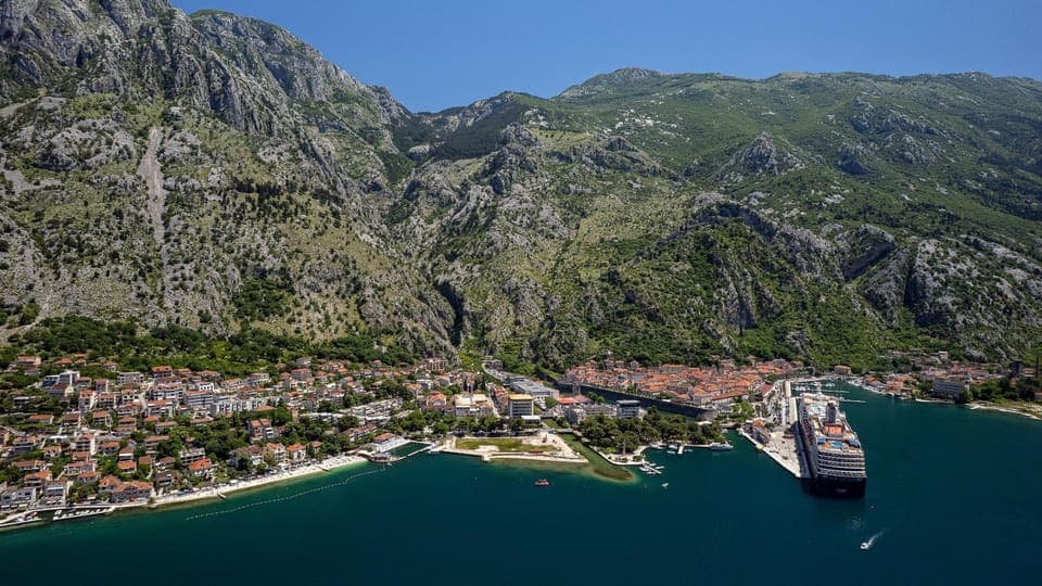 Natural landscape, Bird's eye view