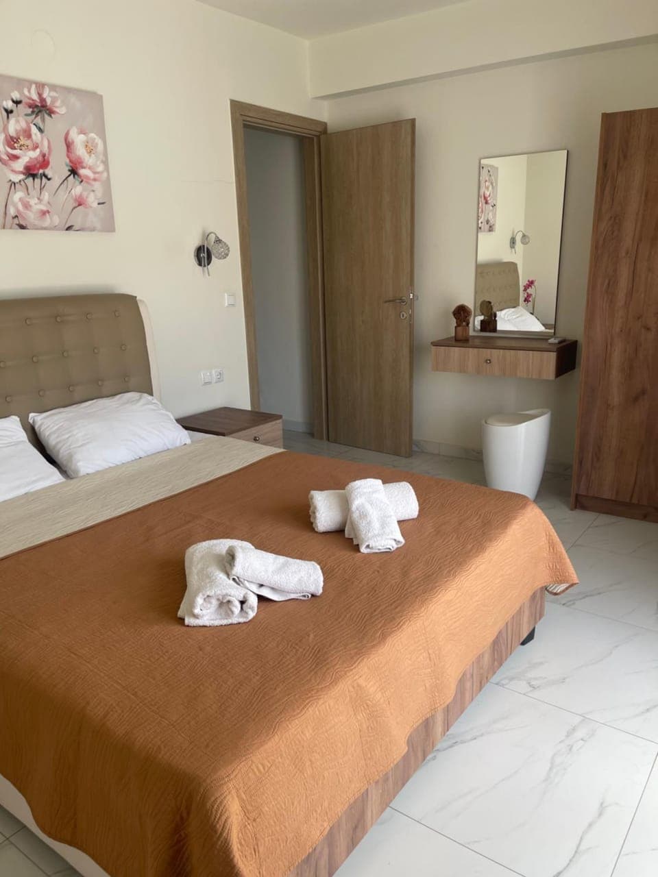 Bed, Bedroom, towels, wardrobe, air conditioner