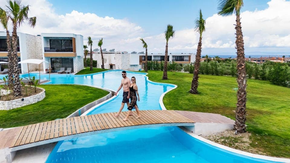 People, Garden, Swimming pool