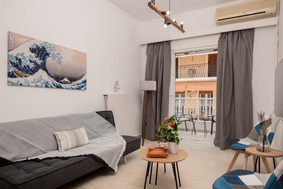 Living room, Seating area, air conditioner