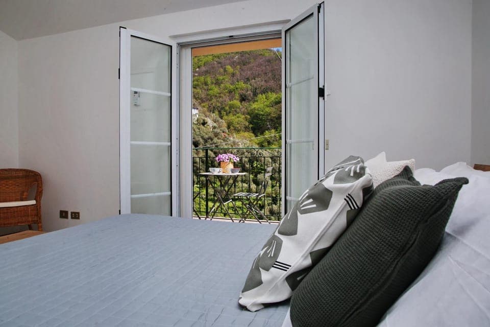 Bed, View (from property/room), Bedroom