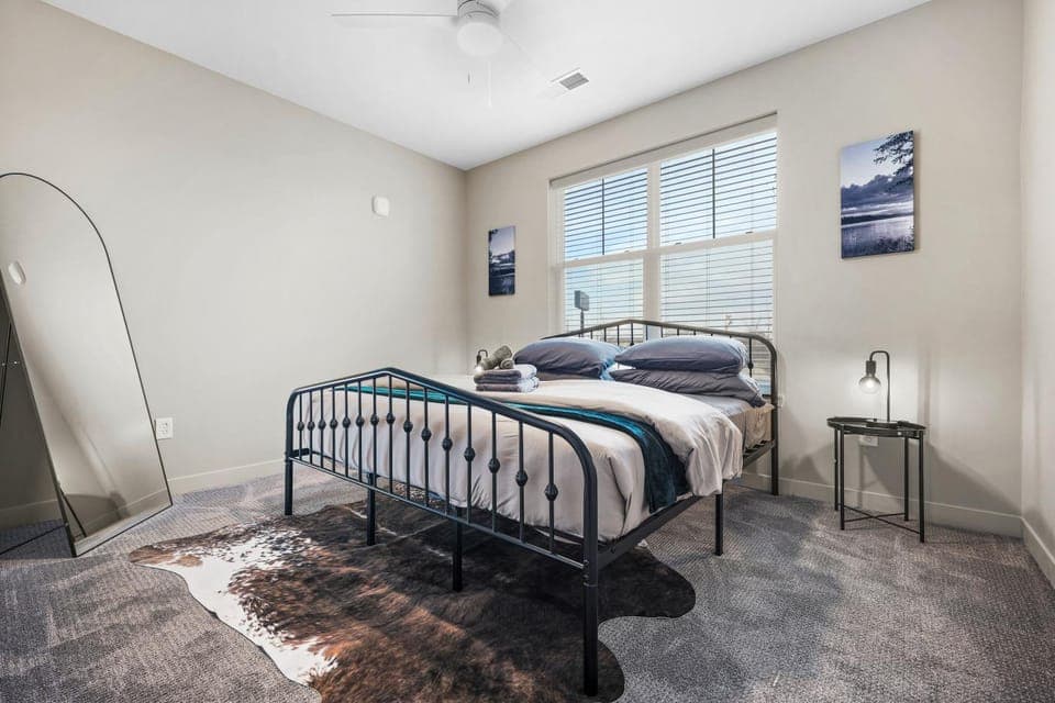 Bed, Bedroom