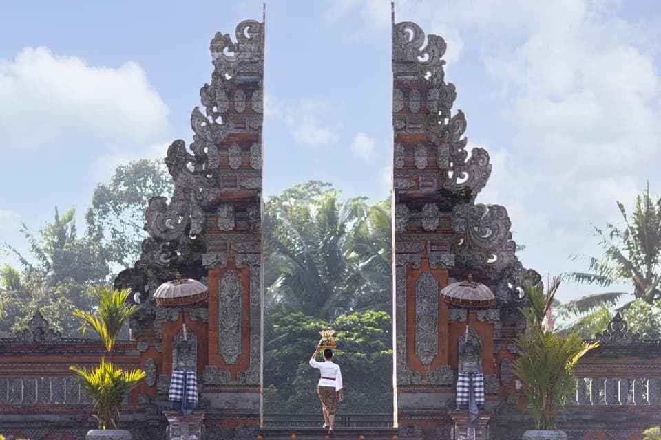 Property building, Day, Natural landscape