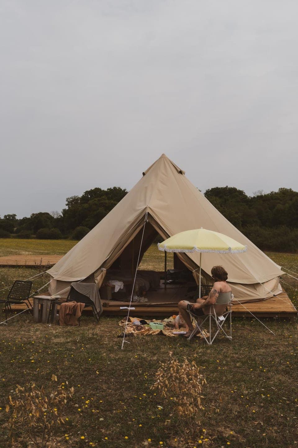 People, Natural landscape