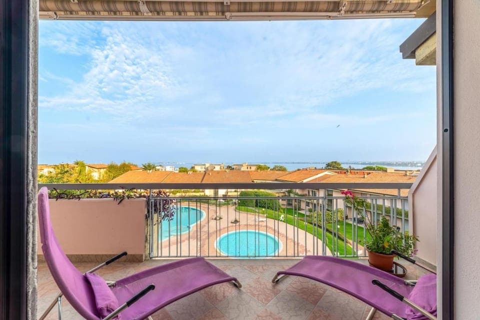 View (from property/room), Balcony/Terrace