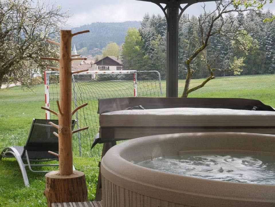 Hot Tub, Spa and wellness centre/facilities