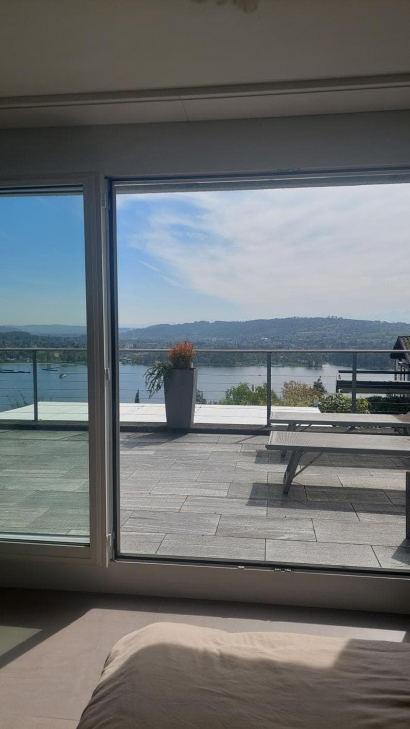 Bed, Natural landscape, View (from property/room), Balcony/Terrace, Bedroom, Lake view, Mountain view