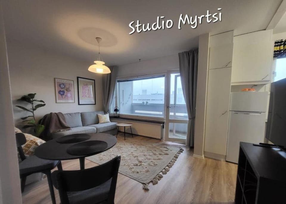 TV and multimedia, Balcony/Terrace, Living room, Seating area