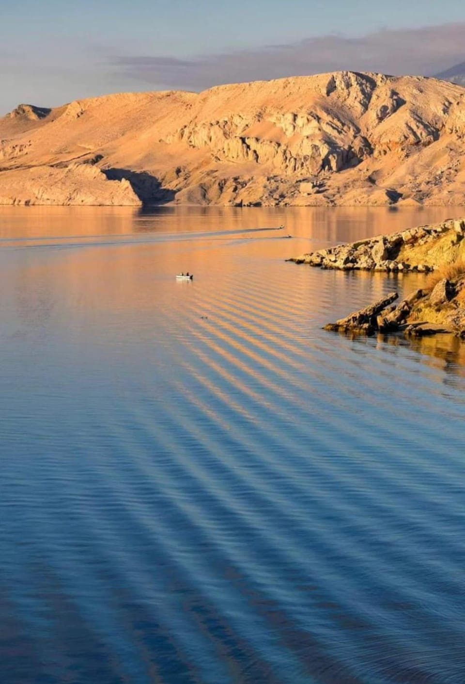 Nearby landmark, Natural landscape