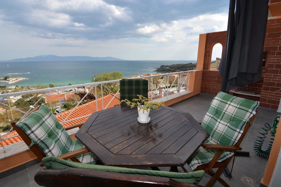 Balcony/Terrace, Mountain view, Sea view