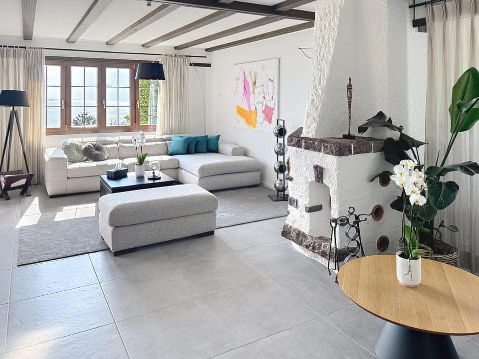 Living room, fireplace