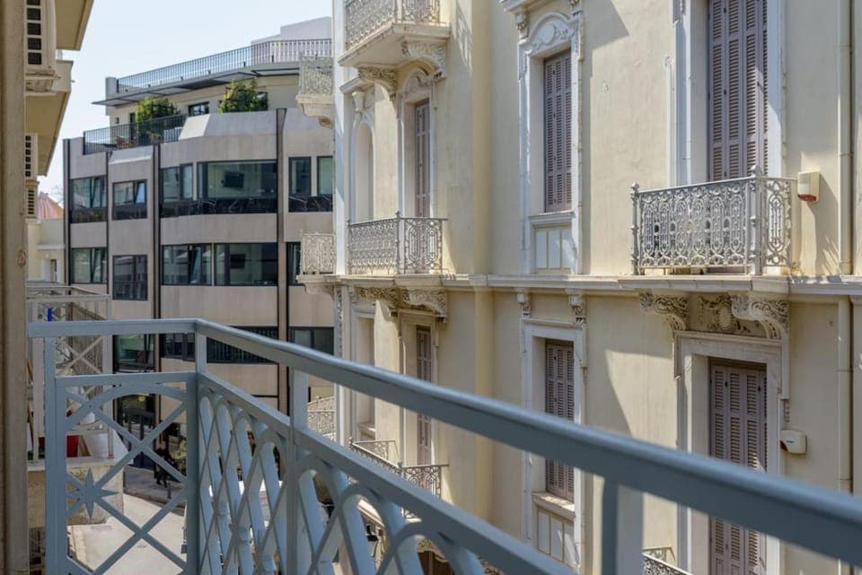 Balcony/Terrace, City view
