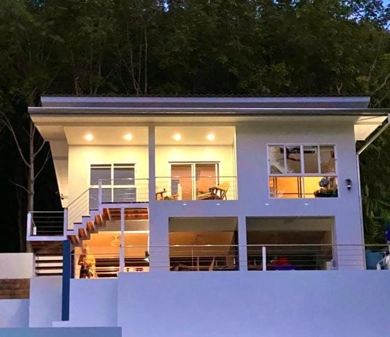 Property building, Night, Balcony/Terrace