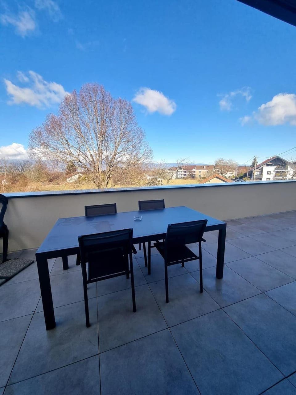 View (from property/room), Balcony/Terrace, Dining area