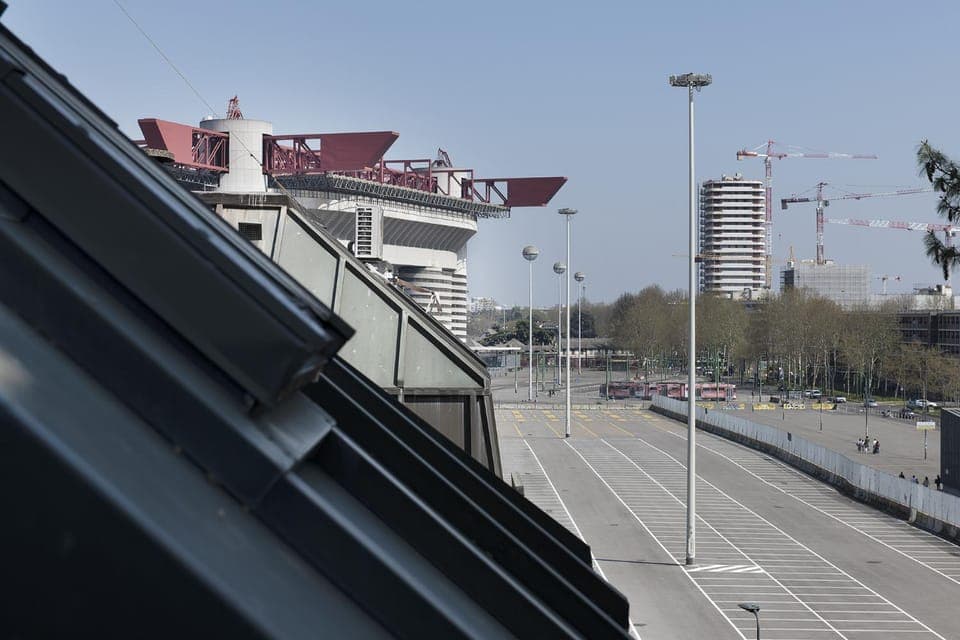 Nearby landmark, View (from property/room), Balcony/Terrace, Balcony/Terrace, City view, Landmark view, Street view