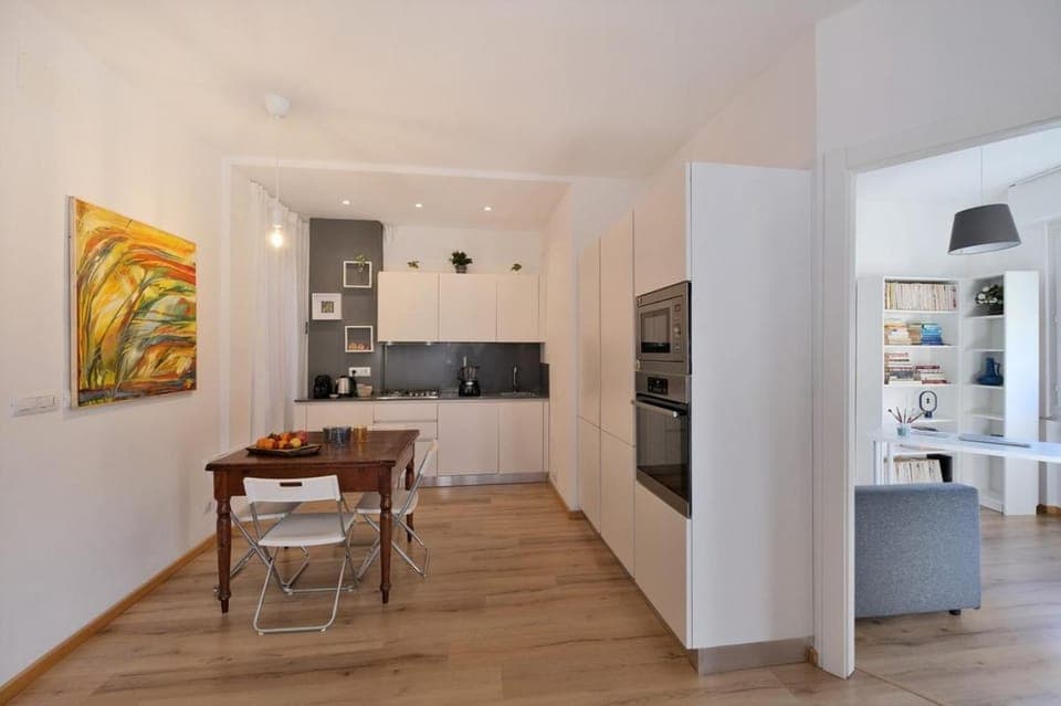 Kitchen or kitchenette, Dining area, dishwasher, microwave, oven, stove, toaster