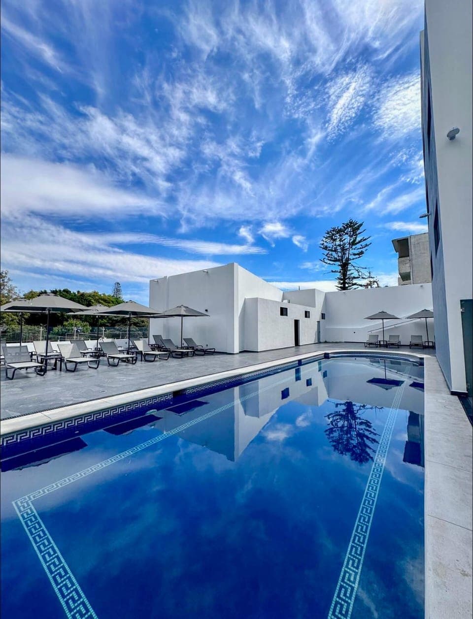Pool view, Swimming pool