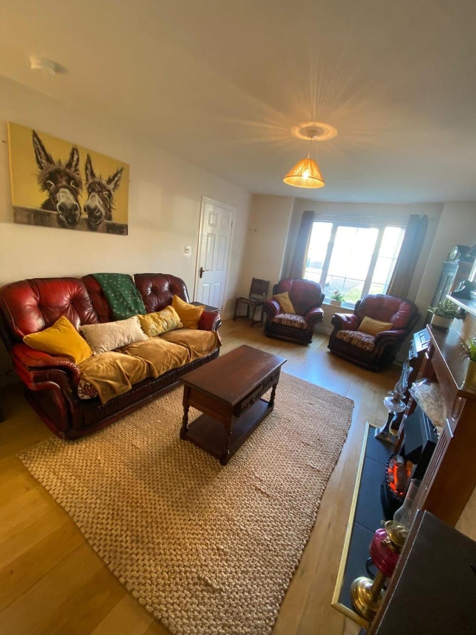 Living room, Photo of the whole room, Seating area