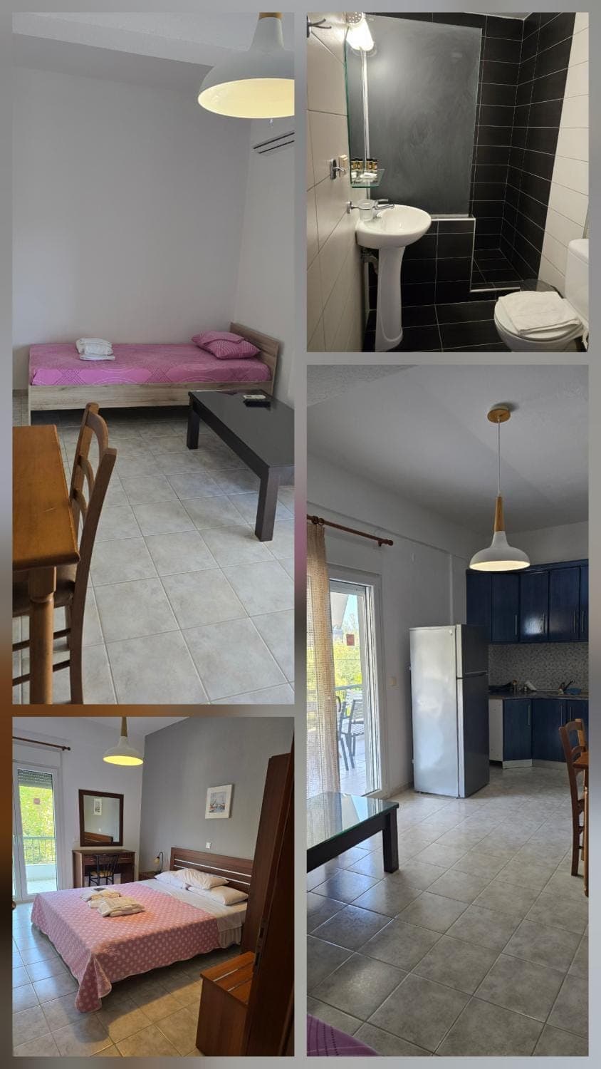 Kitchen or kitchenette, Seating area, Bedroom