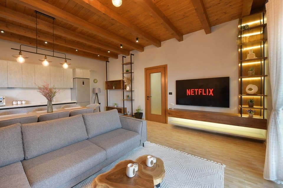 TV and multimedia, Living room