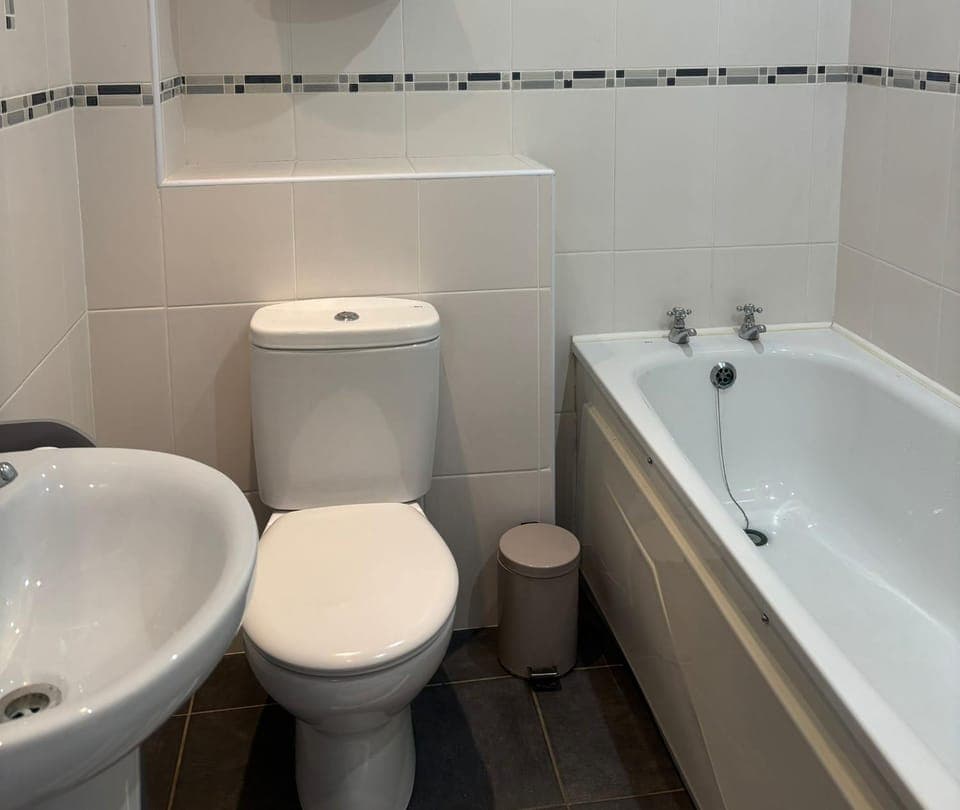 Toilet, Bathroom, Bath