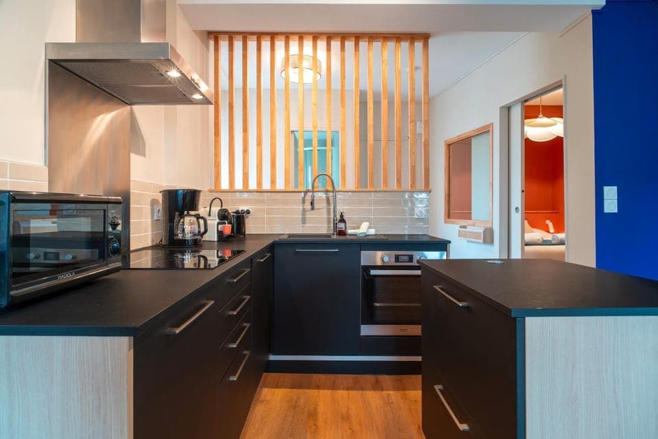 Kitchen or kitchenette, stove