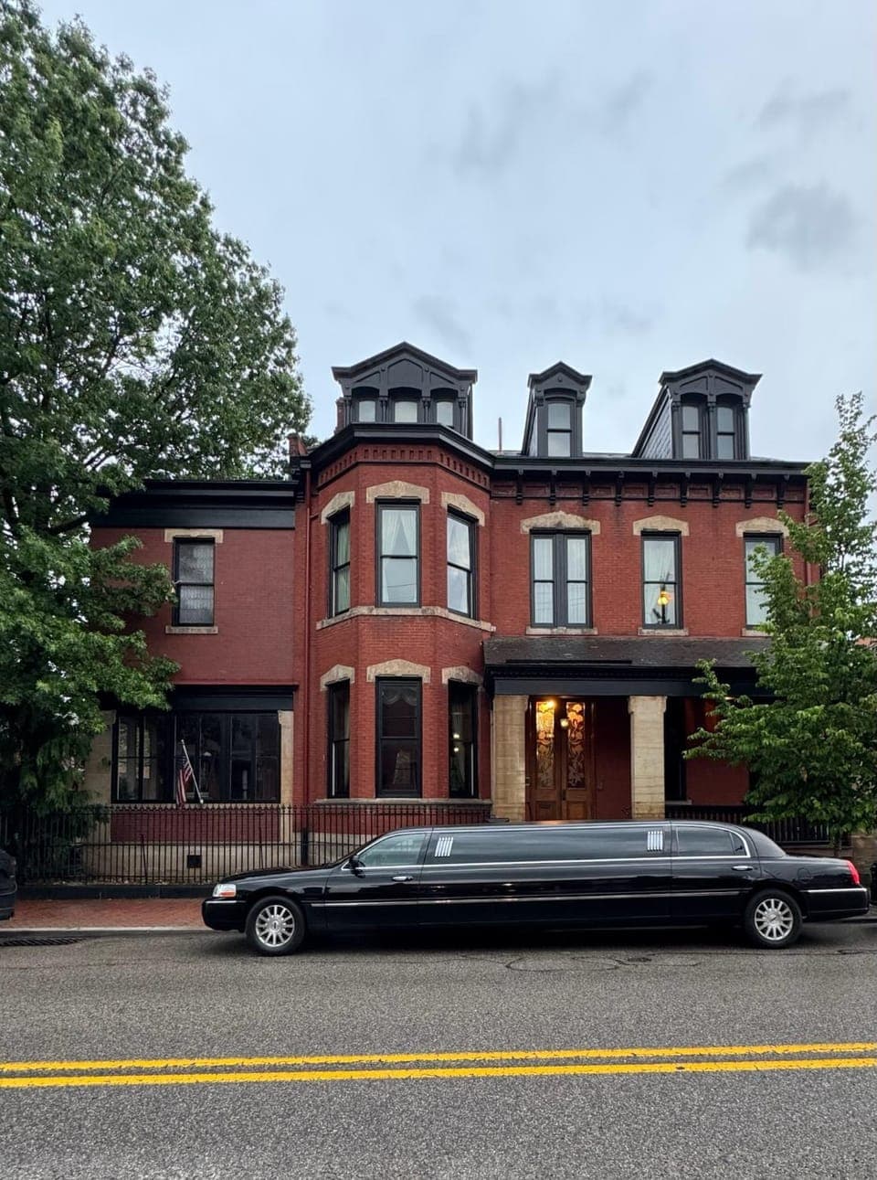 Property building, Day