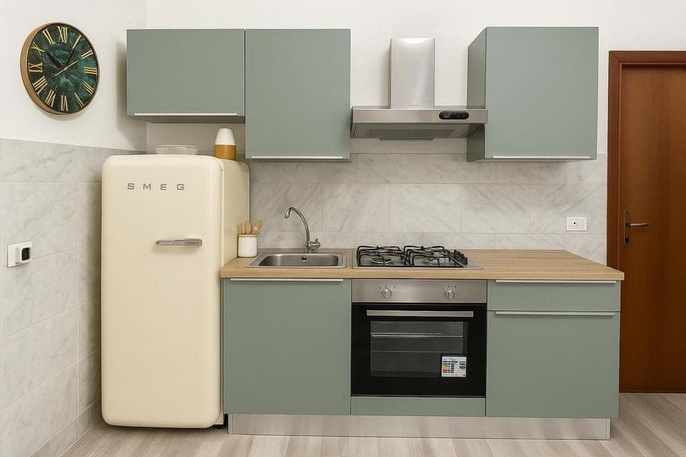 Kitchen or kitchenette, oven, stove