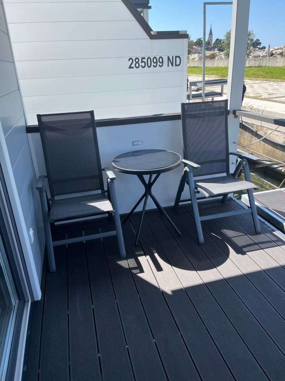 Patio, Day, Balcony/Terrace