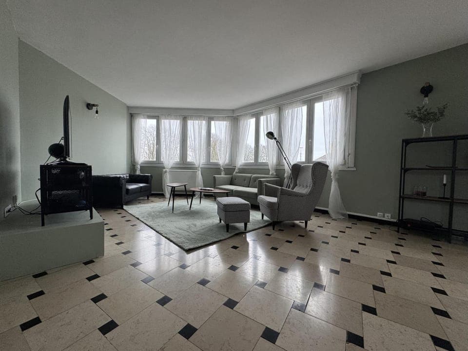 Communal lounge/ TV room, Living room