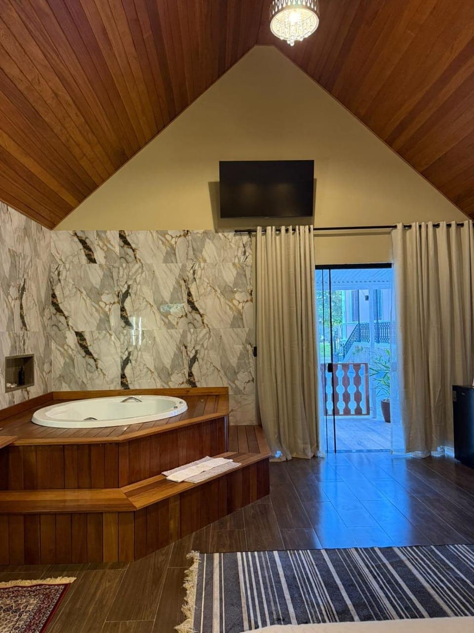 Hot Tub, Bathroom, Bath