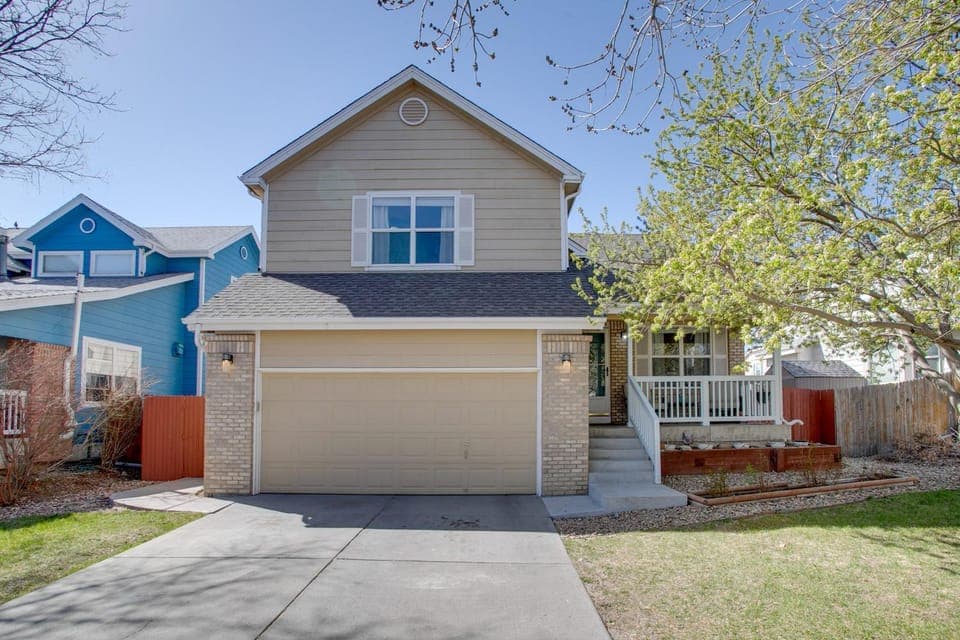 La Casita with Private Yard 17 Mi to Dtwn Denver House in Commerce City