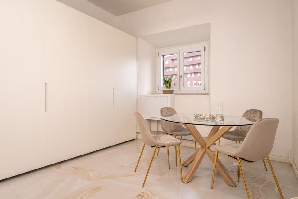 Kitchen or kitchenette, Seating area, Floor plan, Communal kitchen, kitchen, kitchen