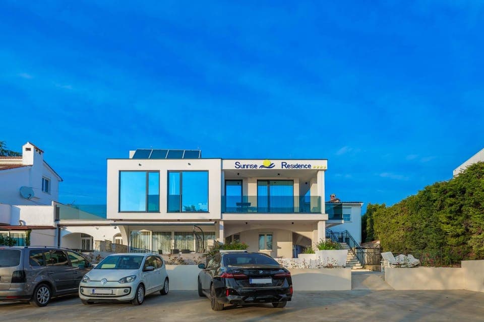 Property building, Parking