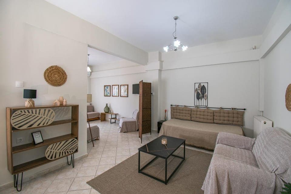 TV and multimedia, Living room, Photo of the whole room, Seating area