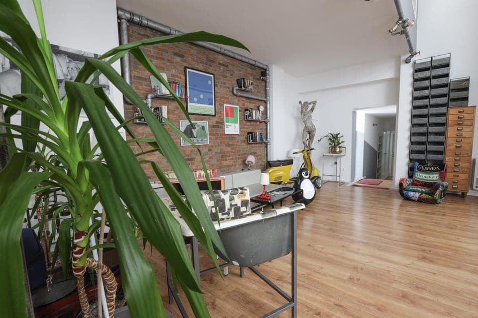 Communal lounge/ TV room, Living room