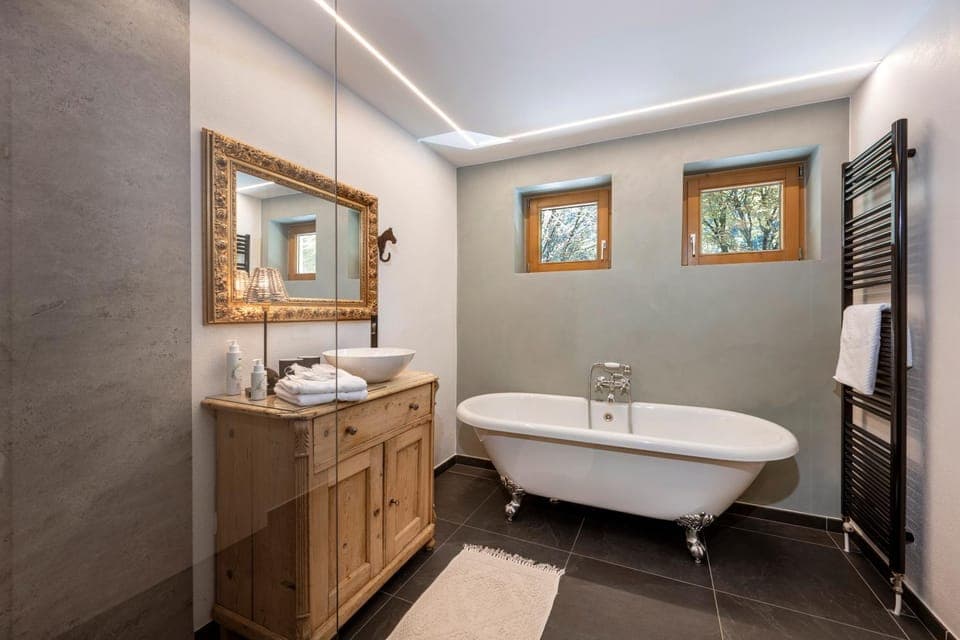 Shower, Bathroom, Bath, towels