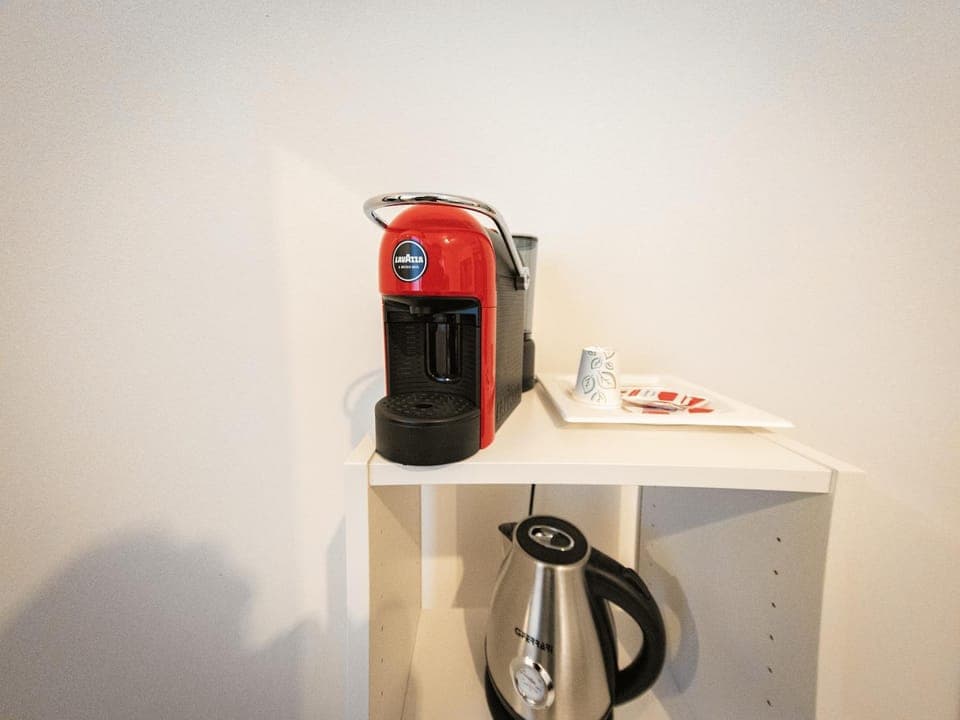 Restaurant/places to eat, furniture