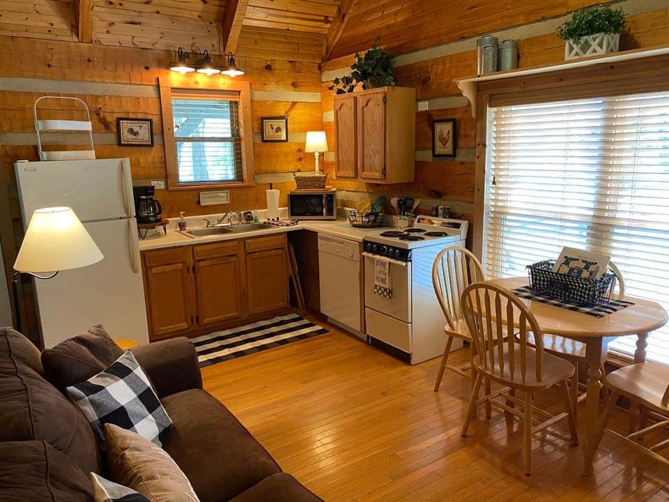 Home Sweet Home on Cosby Creek Chalet in Cosby