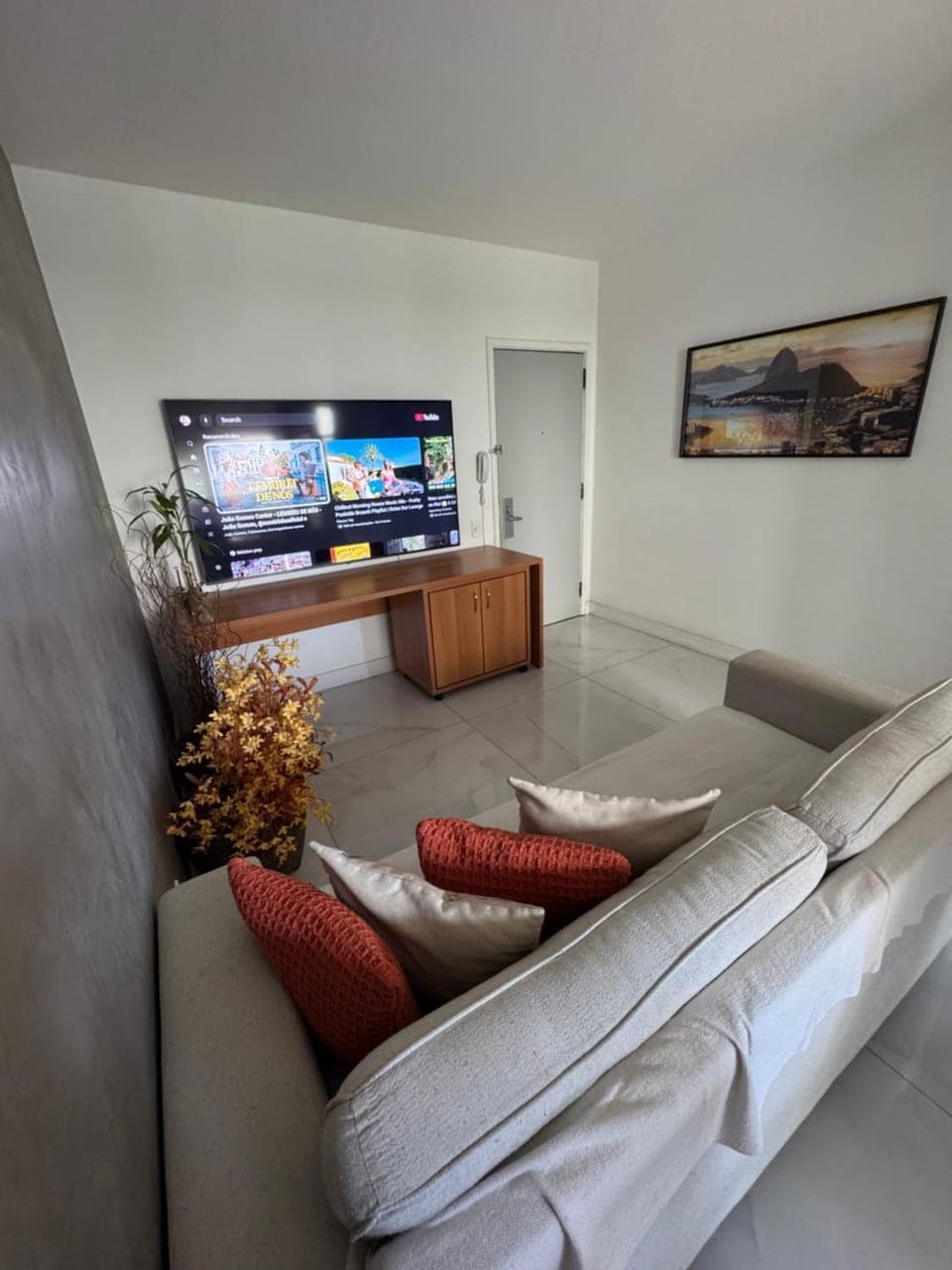 Communal lounge/ TV room, TV and multimedia, Living room, internet, internet, internet, soundproof