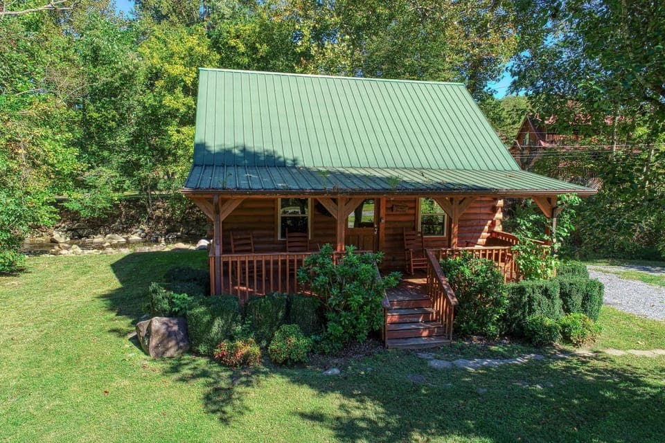 Creek Heaven Chalet in Cosby