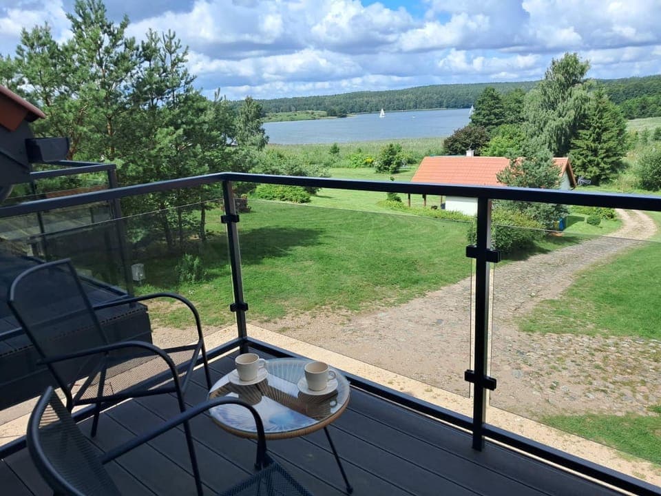 Balcony/Terrace, Lake view