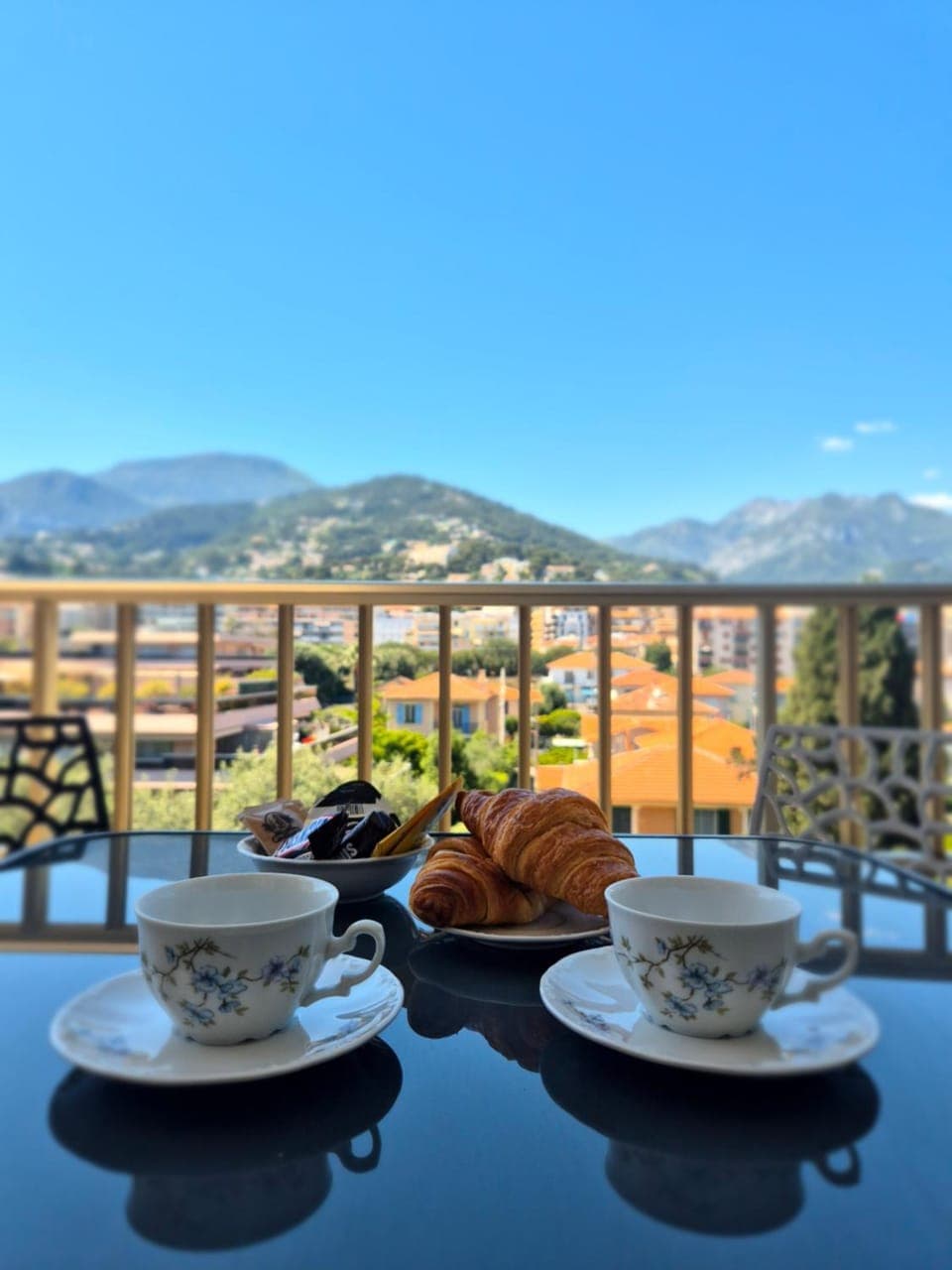 Balcony/Terrace, Balcony/Terrace, Dining area, Mountain view