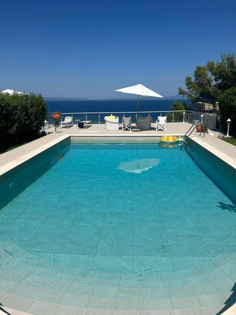 Pool view, Swimming pool