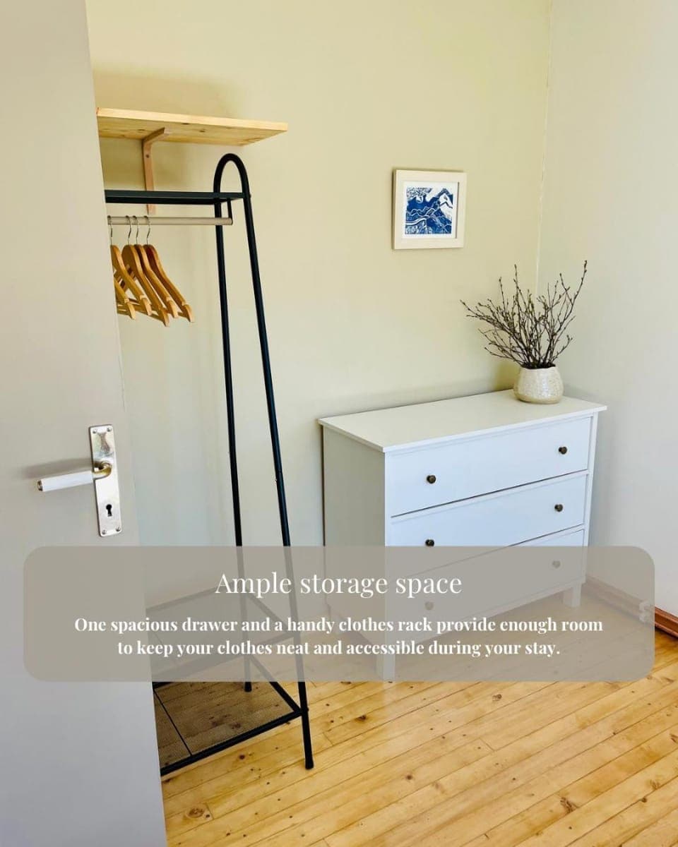 Bedroom, wardrobe