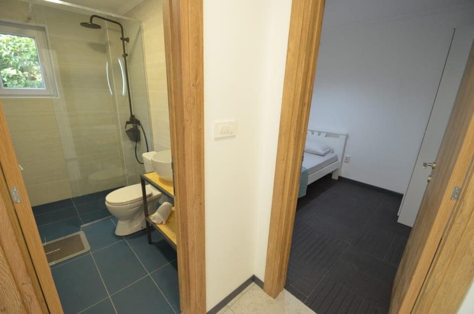 Toilet, Bedroom