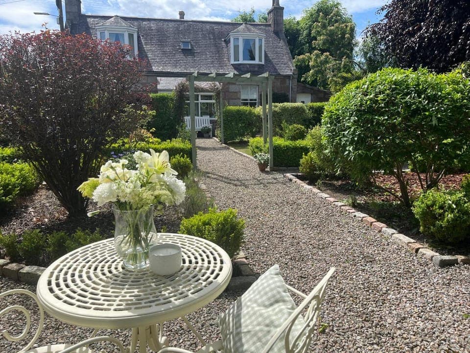 Property building, Garden view